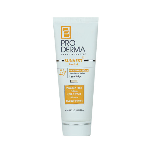 کرم ضد آفتاب فاقد چربی با spf 40 پرو درما اثر پوشانندگی با رنگ بژ طبیعی